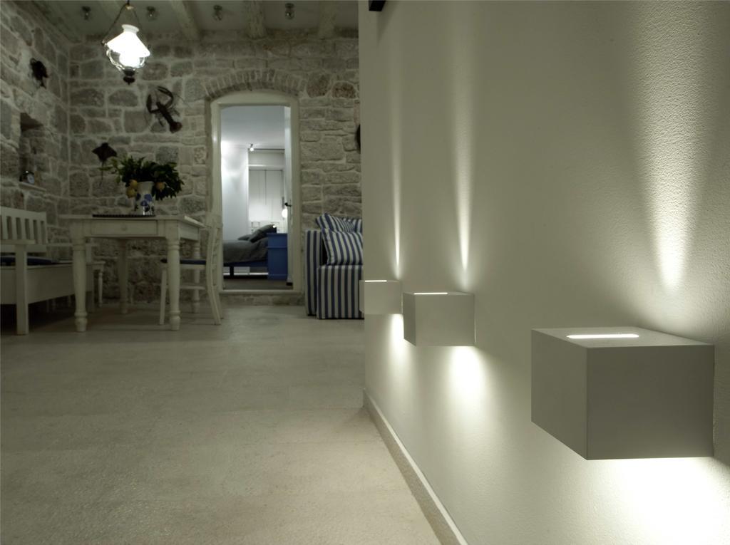 Apartment Whooart Komiža Kültér fotó